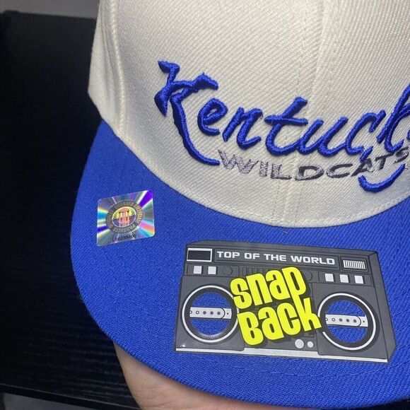 Kentucky Wildcats Top Of The World SnapBack Hat Retro White Blue New - Picture 2 of 5
